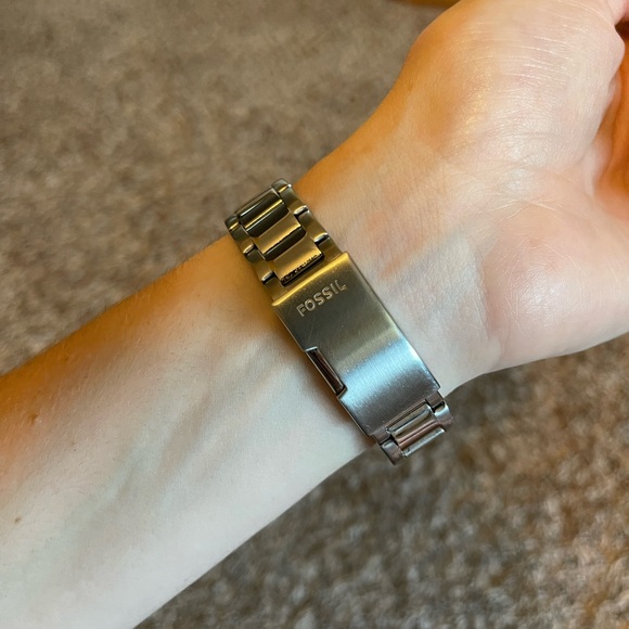 Fossil Boyfriend Watch For Women - Picture 2 of 6